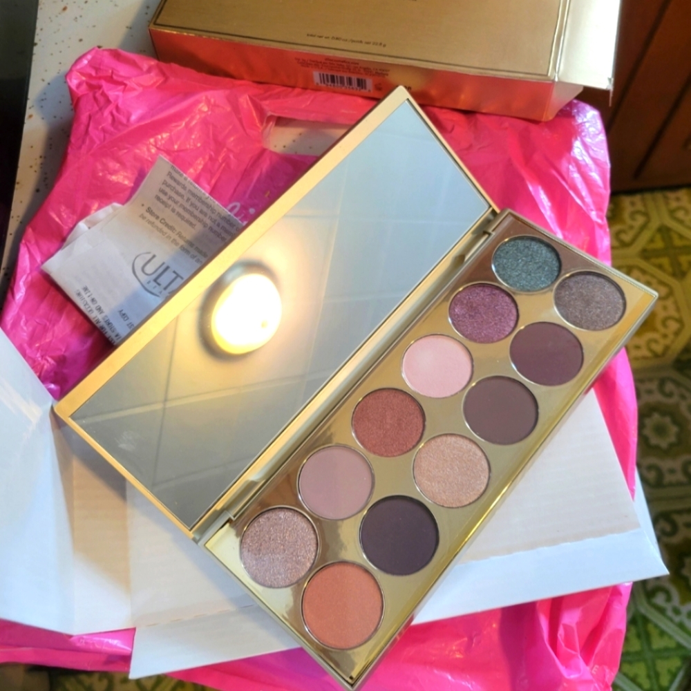Stilla Pallet